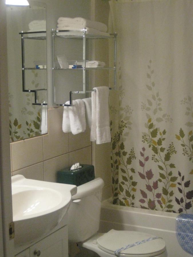 Motel Bel-Eau Montebello Szoba fotó